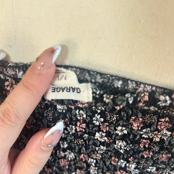 Floral Crop Top - Picture 4 of 4